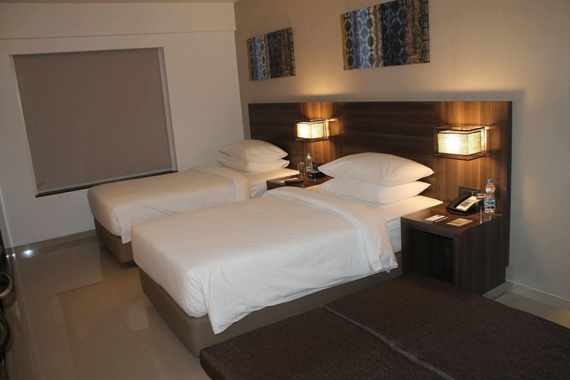 The Residency Towers, Rameswaram Hotel Eksteriør billede
